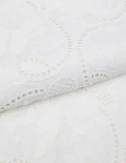 Robe chemise blanche broderies Femme
