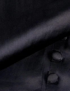 Robe courte noire satinée avec petits boutons Femme