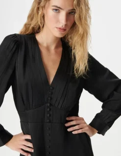 Robe courte noire satinée avec petits boutons Femme