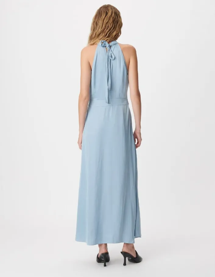 Robe longue sans manches bleu ciel satinée Femme