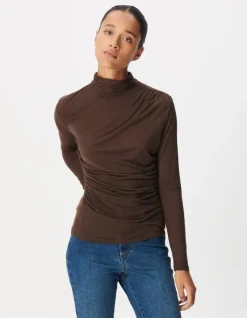 Tee-shirt col montant marron effets drapés Femme